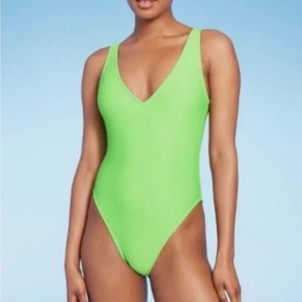 NWOT Exhilaration women’s swimsuit, one piece
